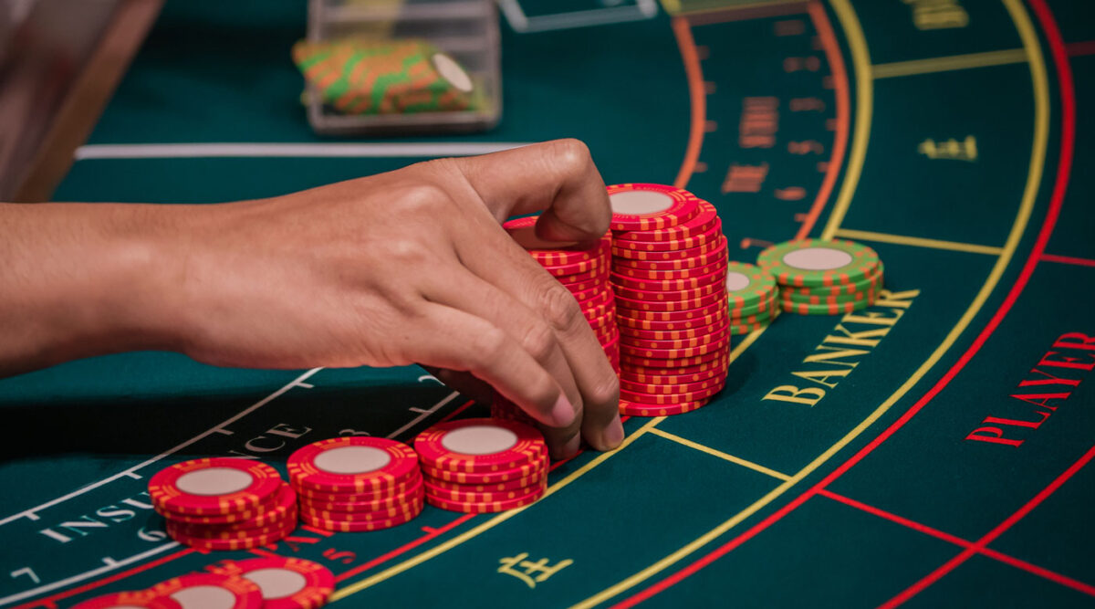 Muhteşem Blackjack: Mevsimsel Stratejiler ve Oyun Tutkusu